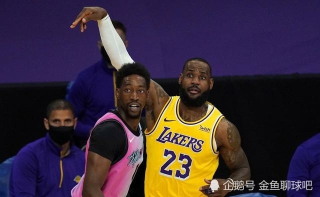  西亚卡姆31+14猛龙终结热火七连胜
